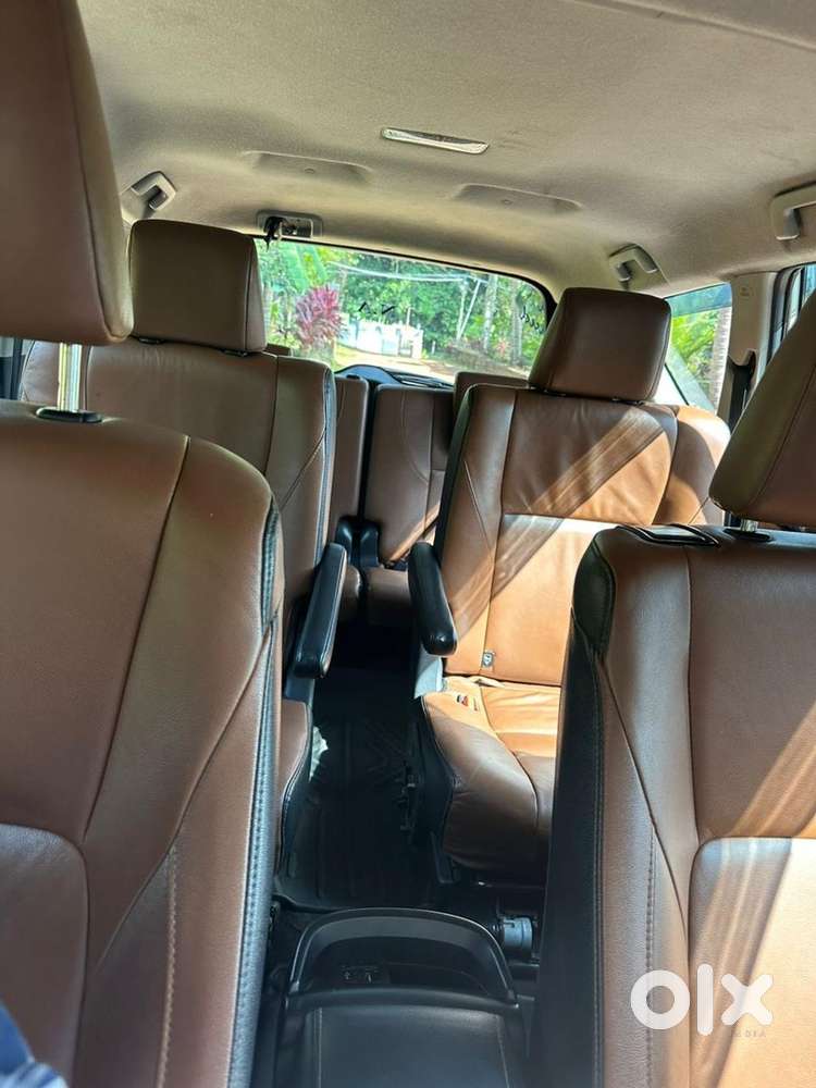 Toyota Innova Crysta Diesel 2016