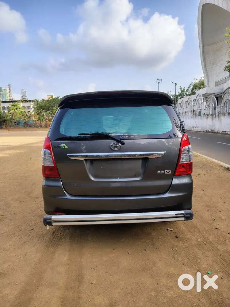 Toyota Innova 2.5 V Diesel 7-seater  Vip Number