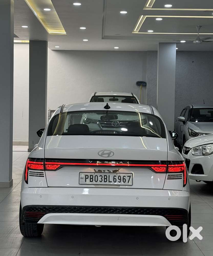 Hyundai Verna S+, 2023, Petrol