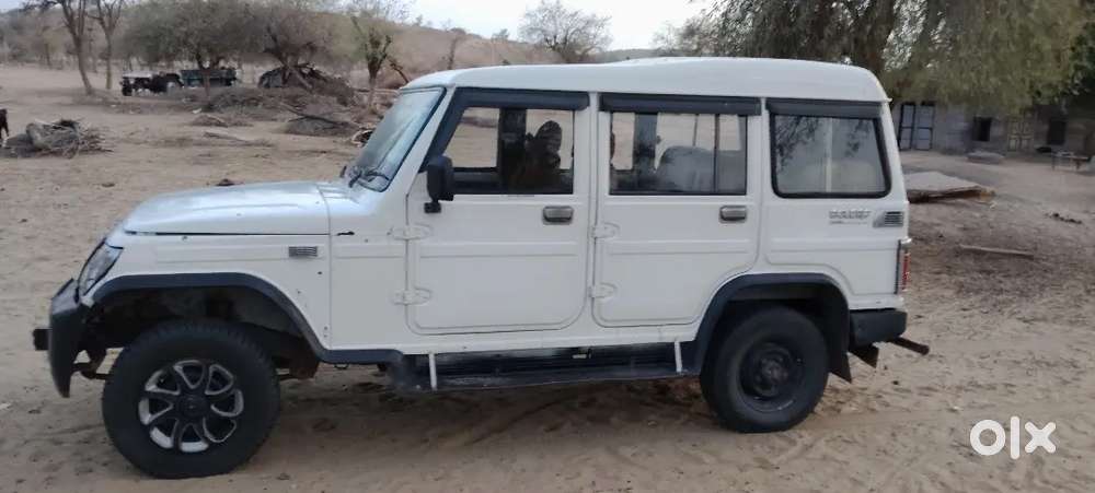 Mahindra Bolero Diesel White 2013