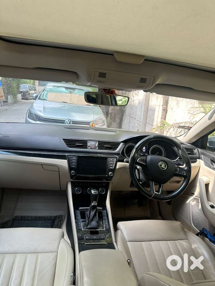 Skoda Superb Model 2017 Automatic Petrol