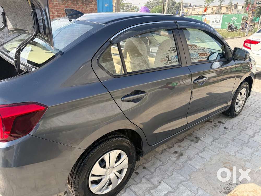 Honda Amaze 2nd Gen 2022 Petrol Good Condition