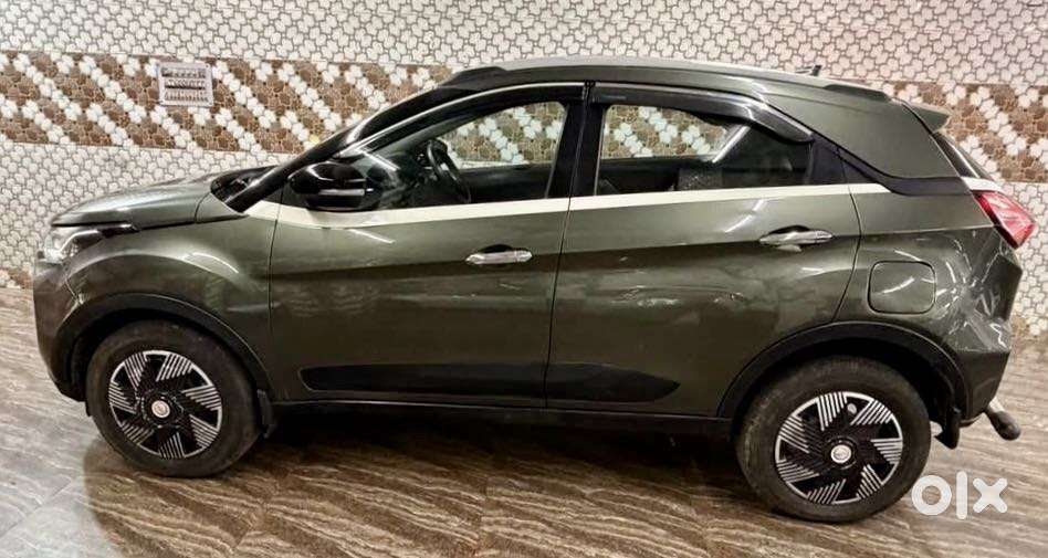 Tata Nexon 1.5 Revotorq Xm (s), 2021, Diesel