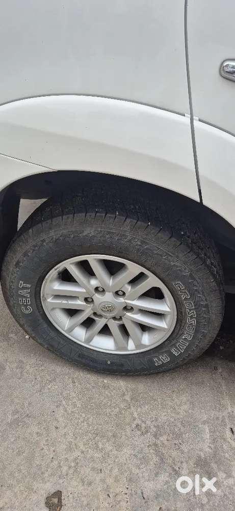 Toyota Fortuner Diesel 2012