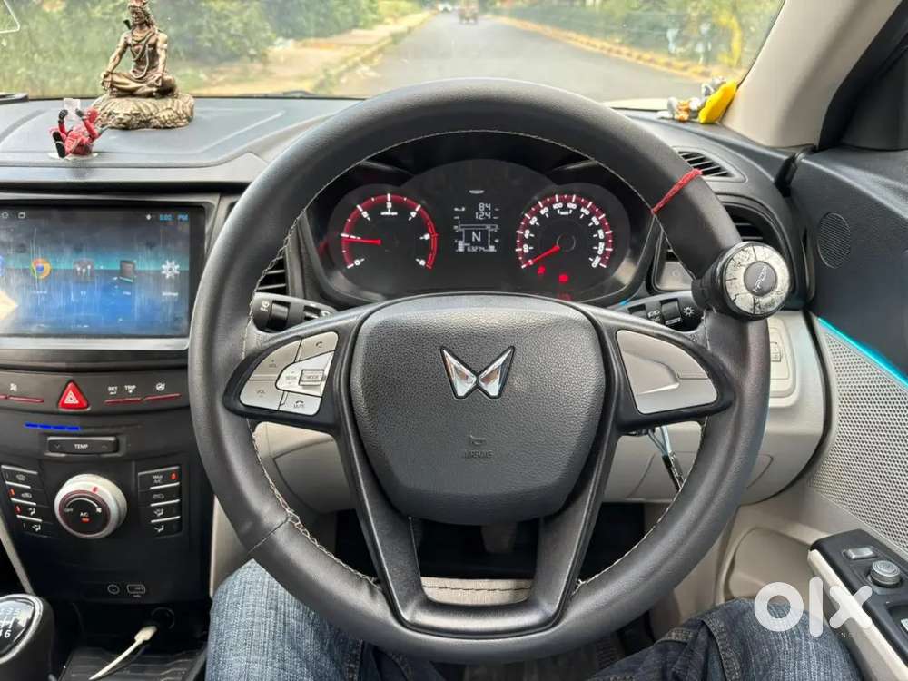 Mahindra Xuv300 2023 Diesel 60000 Km Driven W6 In Very Good Condition