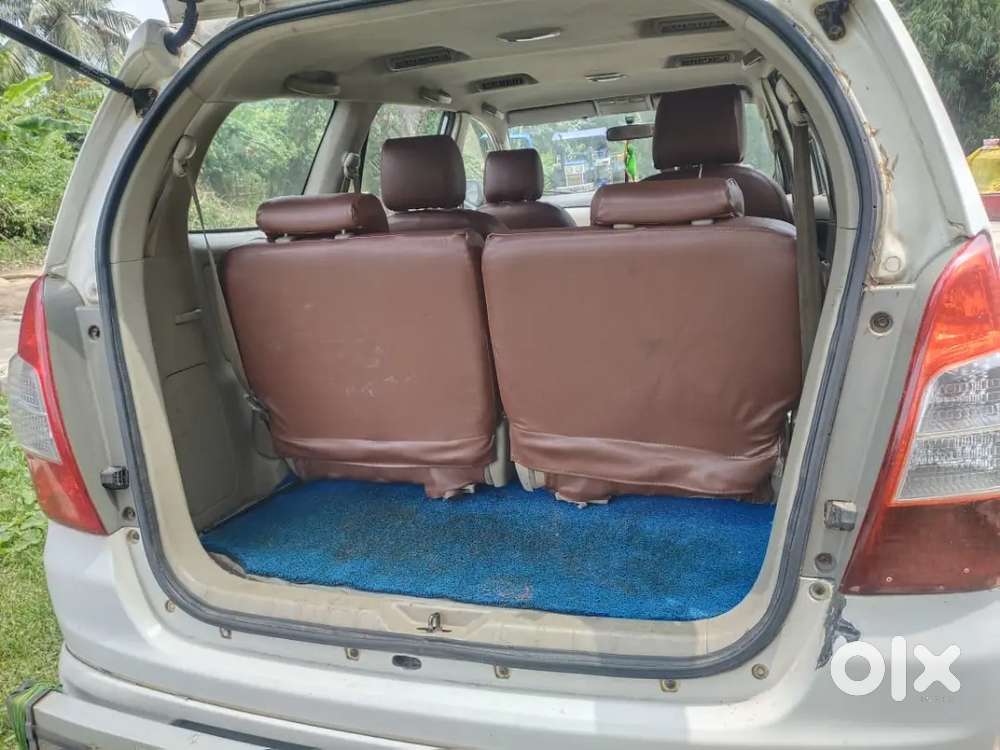 Toyota Innova 2.5 G 2013