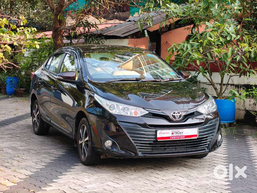 Toyota Yaris G Cvt, 2021, Petrol