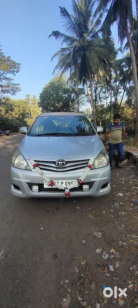Toyota Innova 2009 Diesel, Rs,4,20,000/-neg.