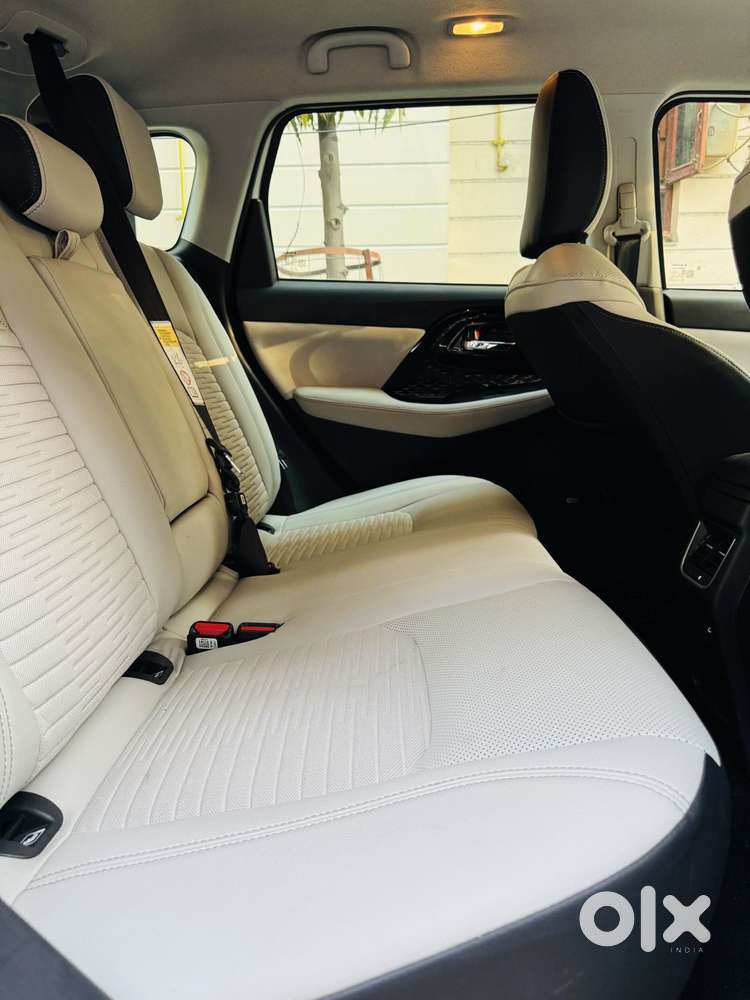 Maruti Suzuki Victoris