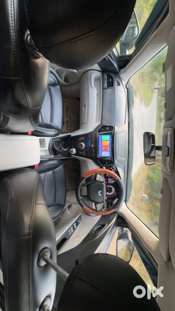 Mahindra Xuv300 W6, 2023, Petrol