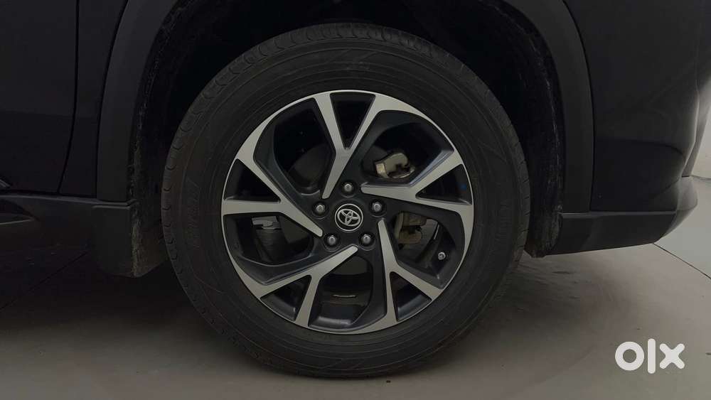 Toyota Urban Cruiser Hyryder 1.5 V Hybrid, 2024, Cng & Hybrids