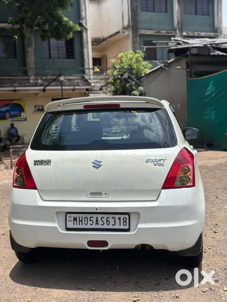 Maruti Suzuki Swift 2010