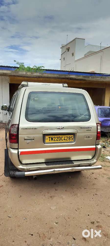 Chevrolet Tavera Neo 2016