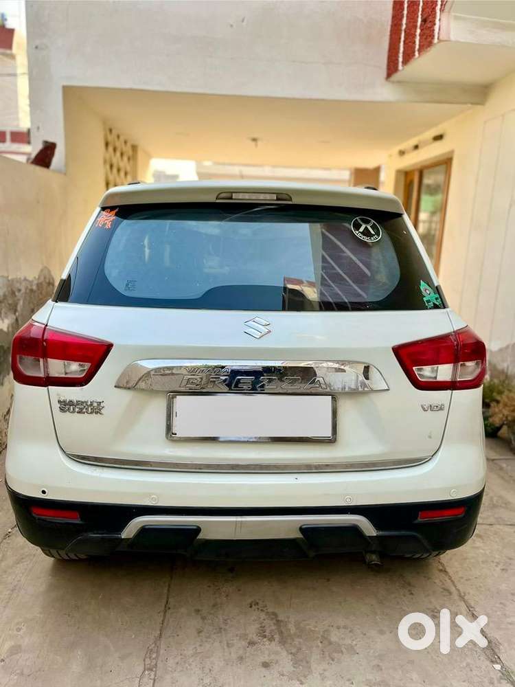 Maruti Suzuki Vitara Brezza 2017 Diesel 98000 Km Driven