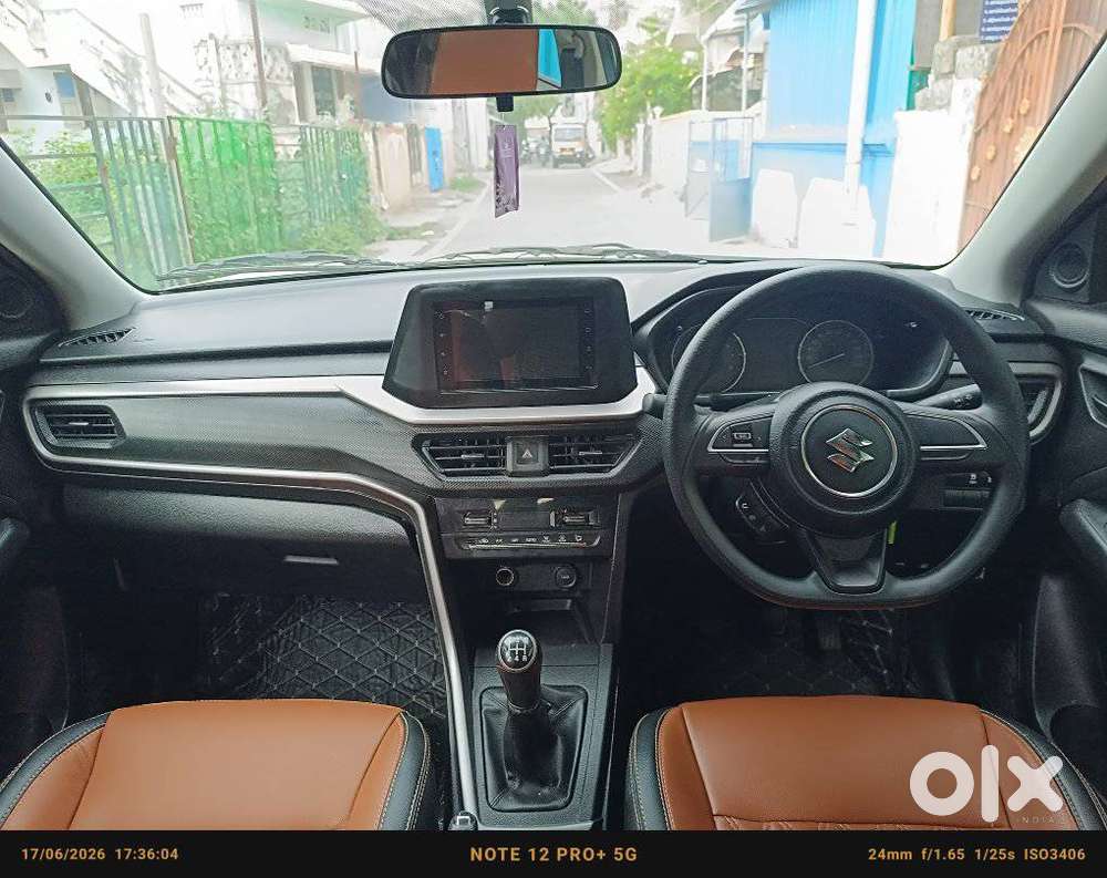 Maruti Suzuki Brezza 1.5 Vxi Smart Hybrid, 2023, Petrol