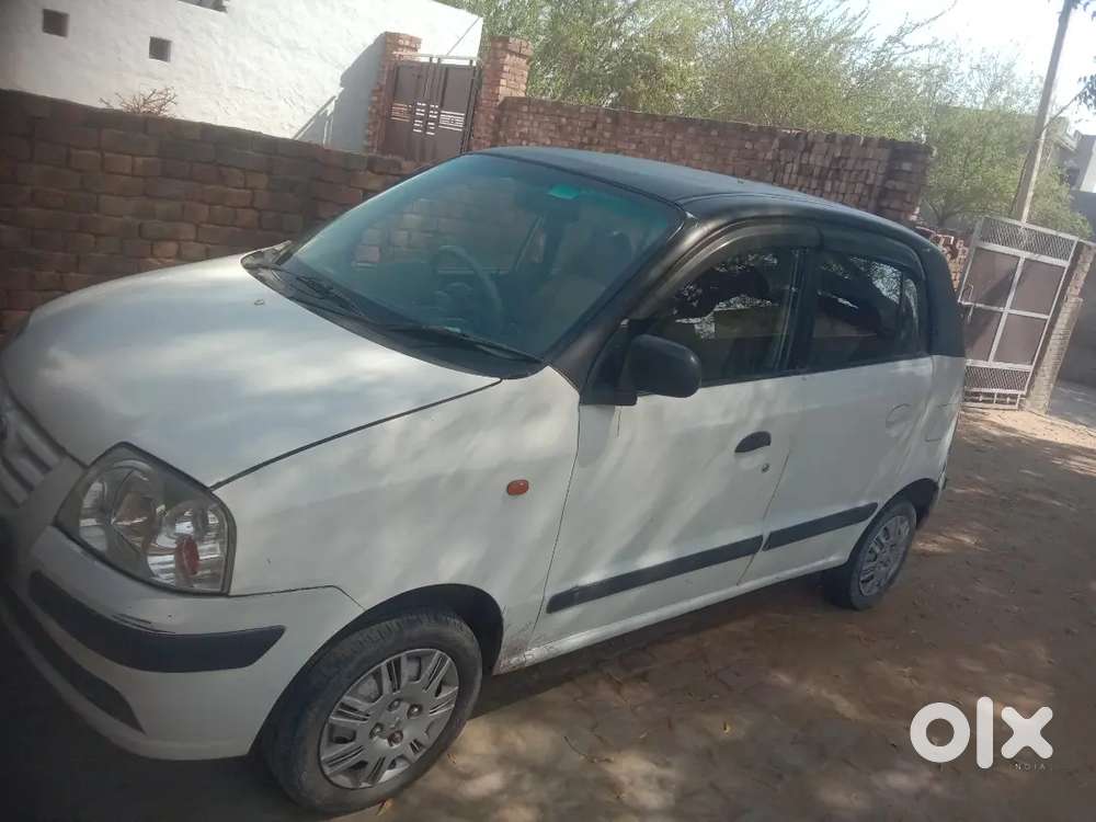 Hyundai Santro 2011 Lpg Well Maintained