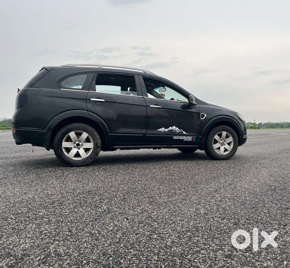 Chevrolet Captiva Xtreme 2012 Variant