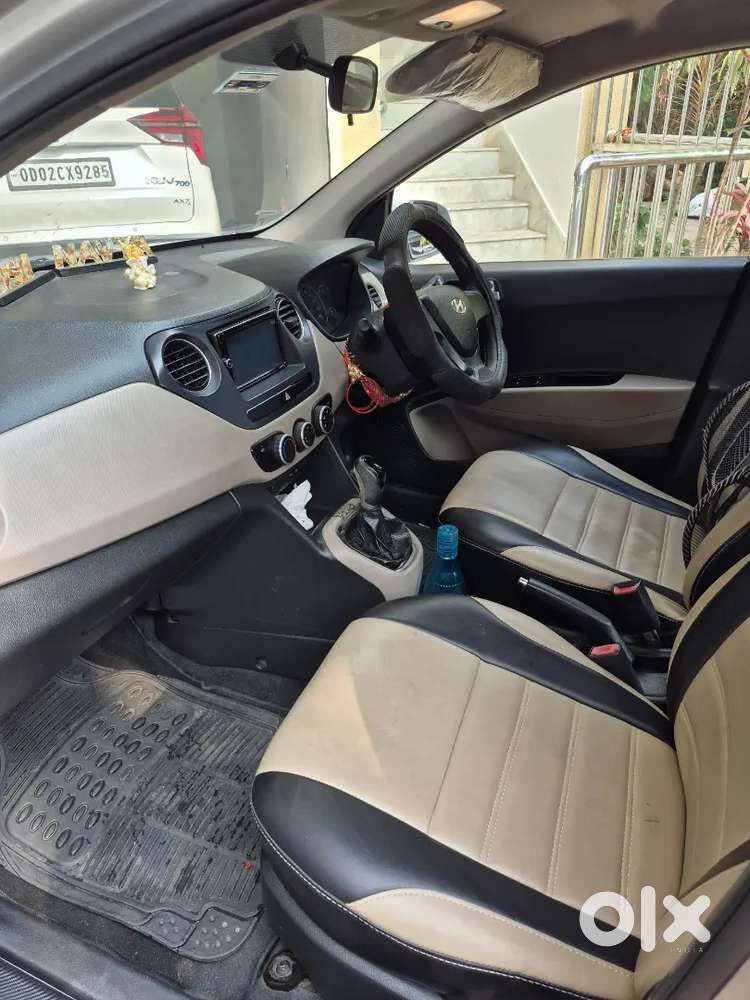 Hyundai Grand I10 Petrol At 2014