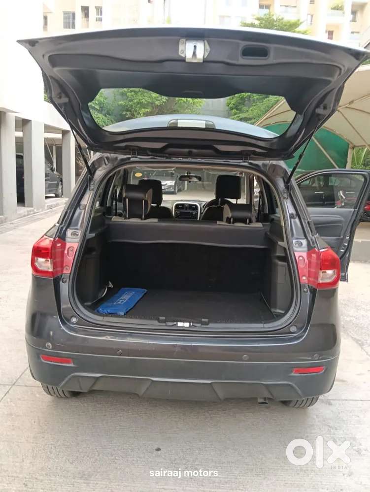 Maruti Suzuki Brezza 2018- Dealer Service Maintained & Low Km Running