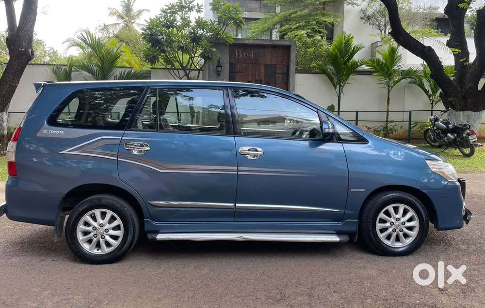 Toyota Innova 2.5 Z Diesel 2014