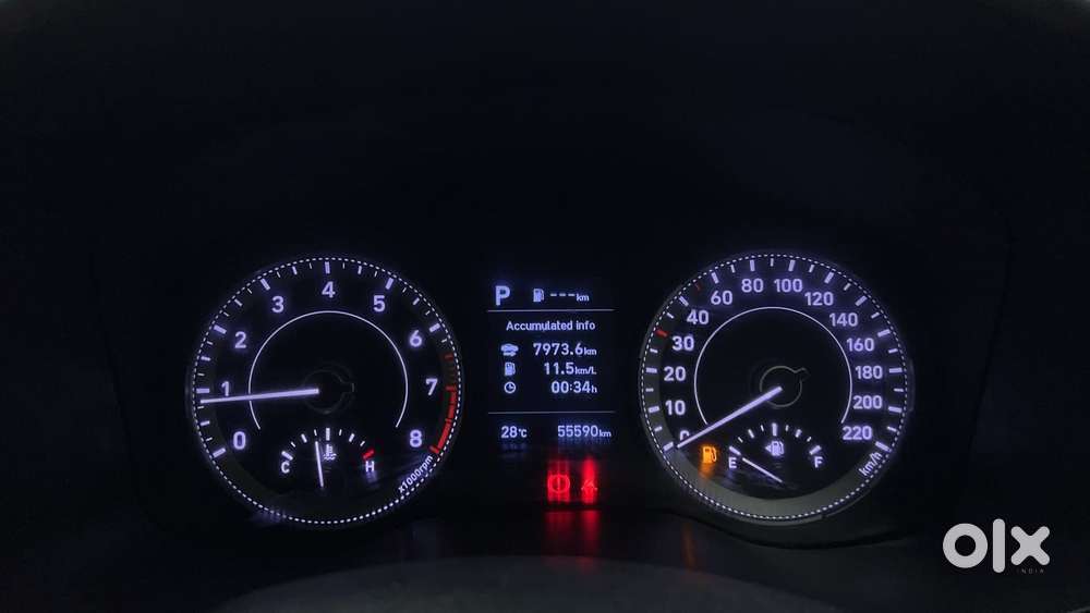 Hyundai Venue 1.0 Sx (o) Turbo Dct, 2019, Petrol