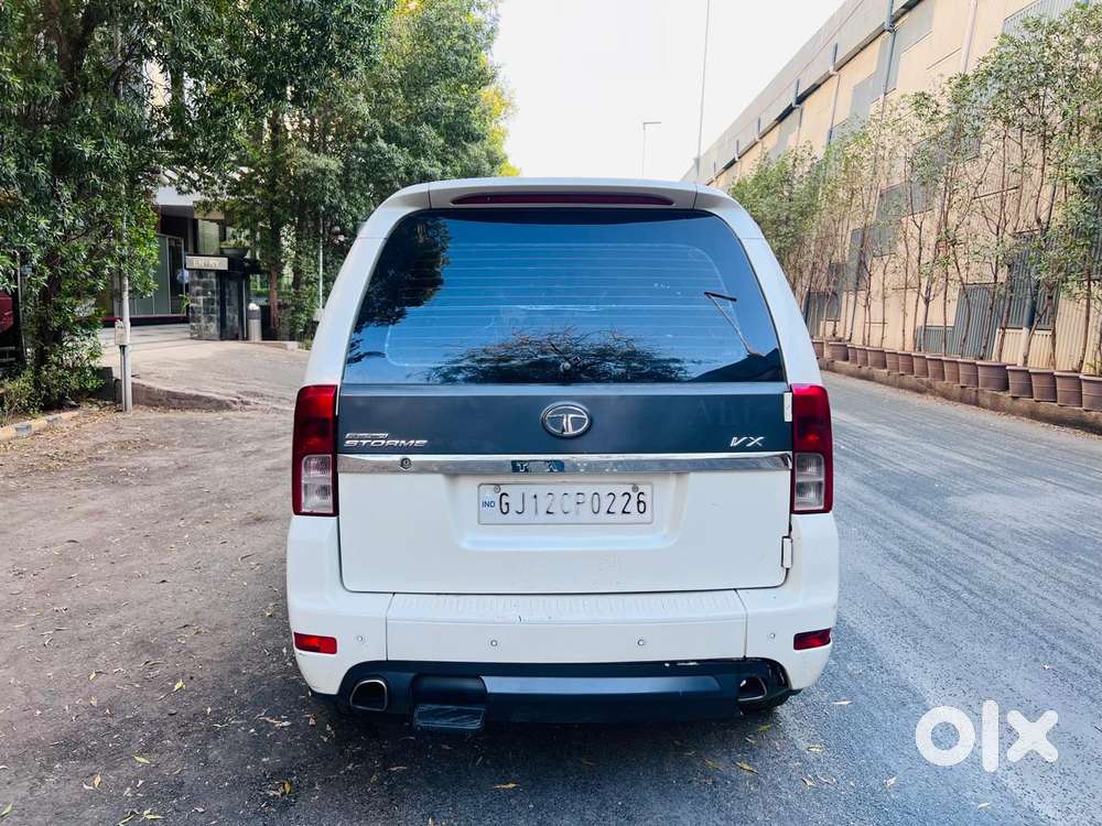 Tata Safari Storme Vx, 2015, Diesel