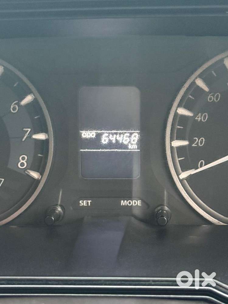 Tata Bolt Revotron Xe, 2015, Petrol