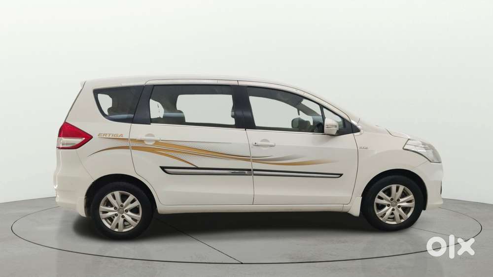 Maruti Suzuki Ertiga Zdi Shvs, 2017, Diesel