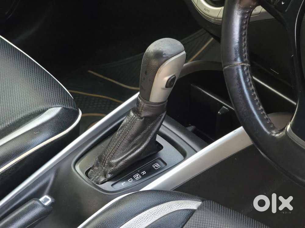 Maruti Suzuki Baleno 1.2 Cvt Zeta, 2017, Petrol