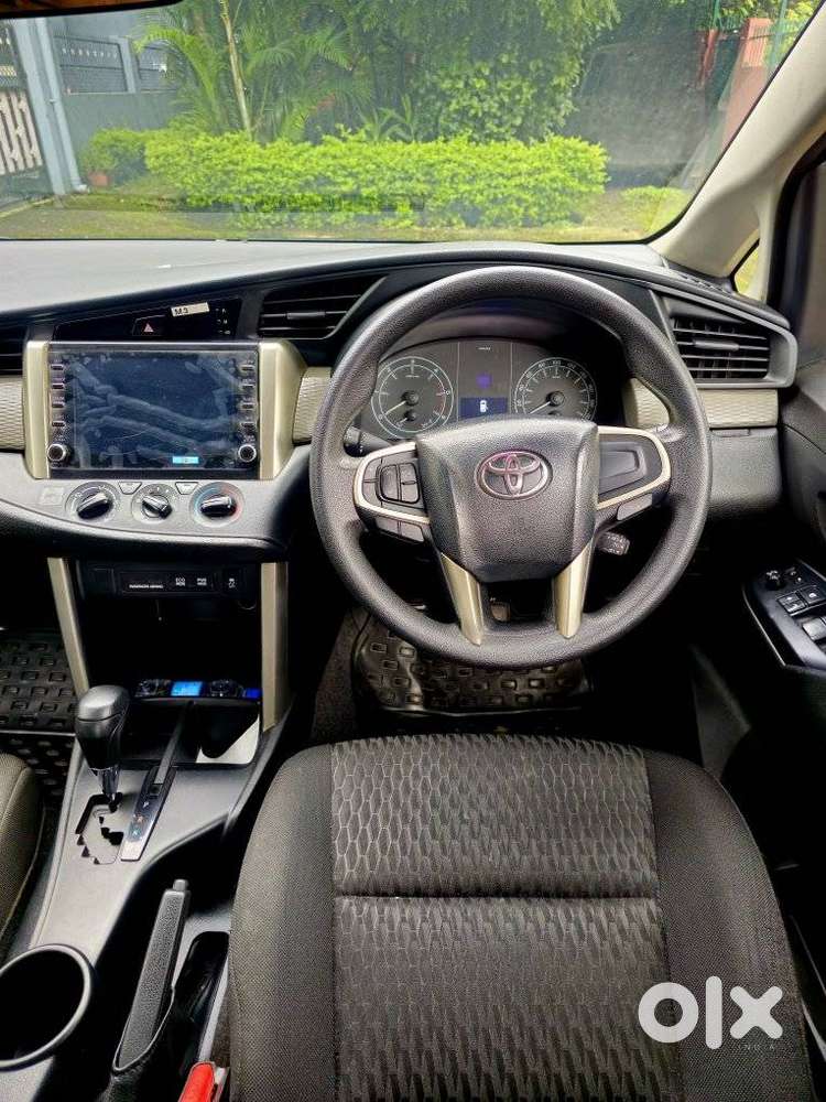 Toyota Innova Crysta [2020-ongoing] 2.4 Gx At 7 Str, 2022, Diesel