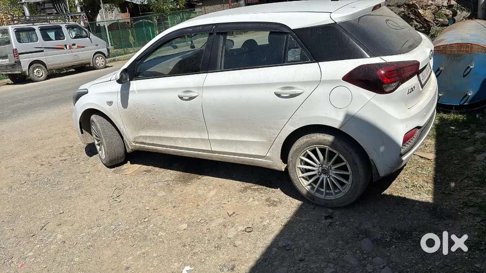 Hyundai I20 2019 Petrol 76000 Km Driven