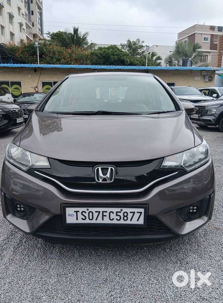 Honda Jazz V Cvt, 2016, Petrol