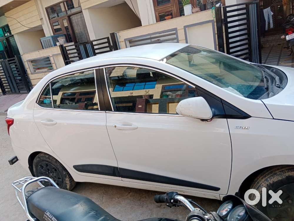 Hyundai Xcent 2016 Diesel 120000 Km Driven