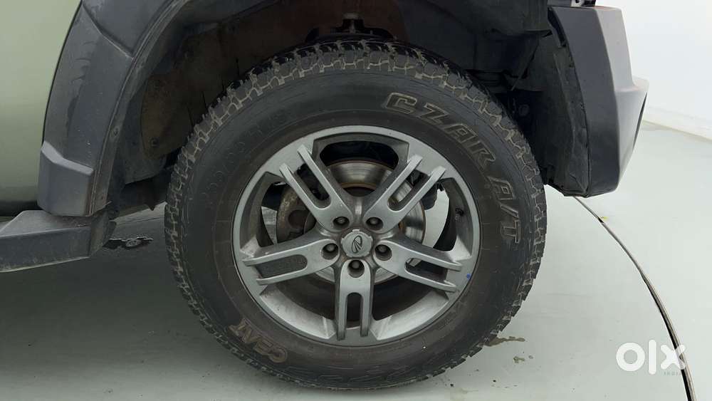 Mahindra Thar 2.0 Lx Hard Top Petrol At 4 Rwd, 2022, Petrol