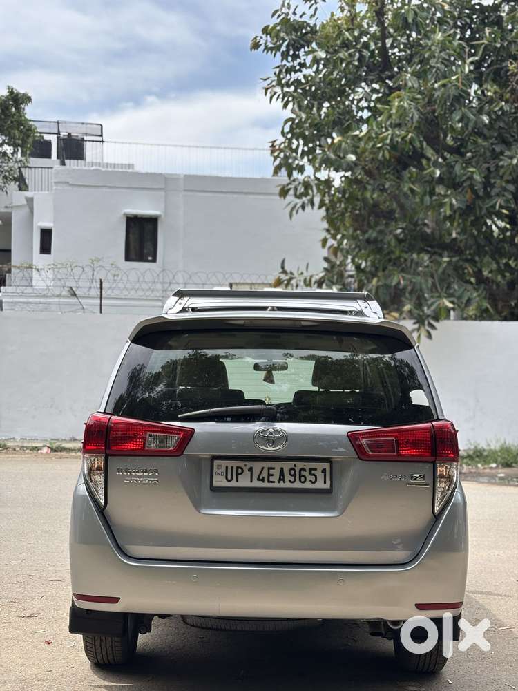 Toyota Innova Crysta 2.8 Zx At 7 Seater, 2019, Diesel