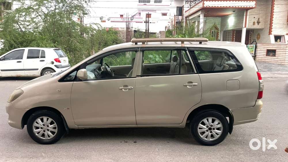 Toyota Innova G 2008 Model