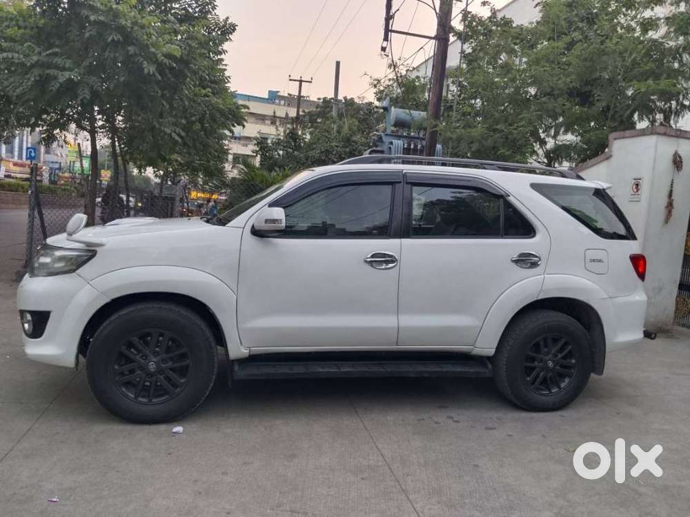 Toyota Fortuner 3.0 4x4 Manual, 2014, Diesel