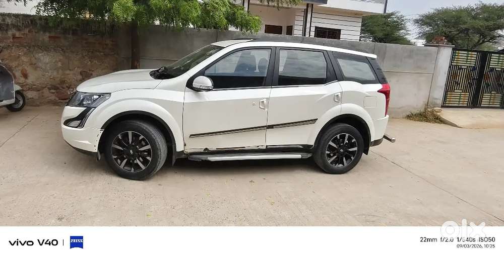 Mahindra Xuv500 W6 2017 Variant