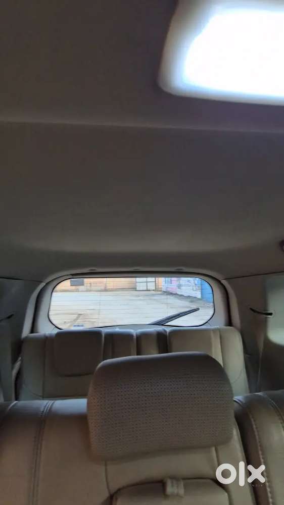 Mahindra Xuv500 2016 Diesel 95000 Km Driven