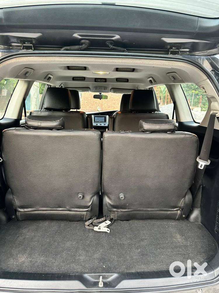 Toyota Innova Crysta 2.4 Gx Mt, 2017, Diesel