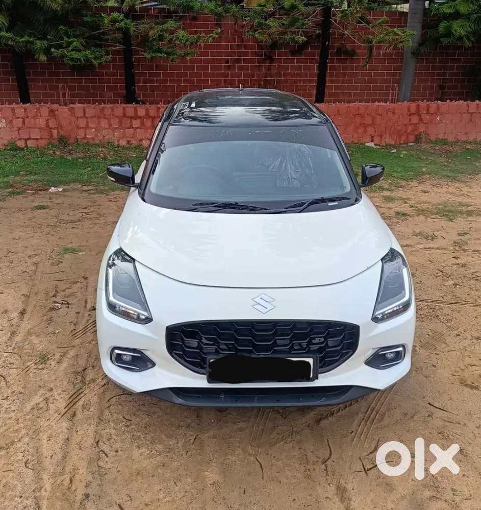 Maruti Suzuki New-gen Swift 2025 Petrol 1950 Km Driven
