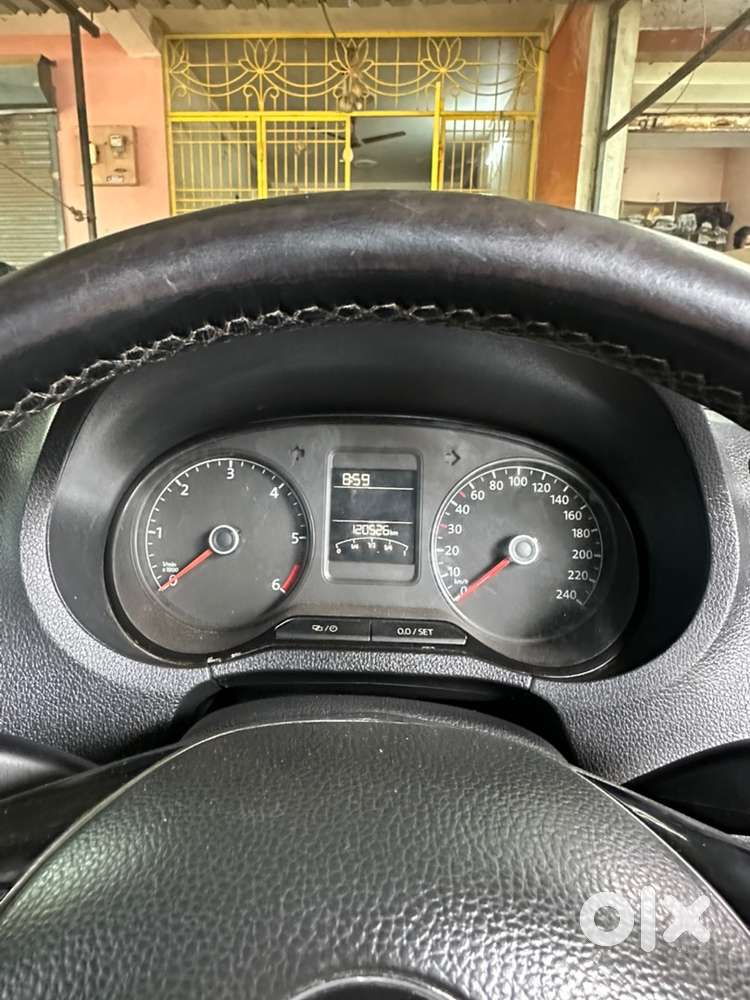 Volkswagen Crosspolo Diesel Manual 2015