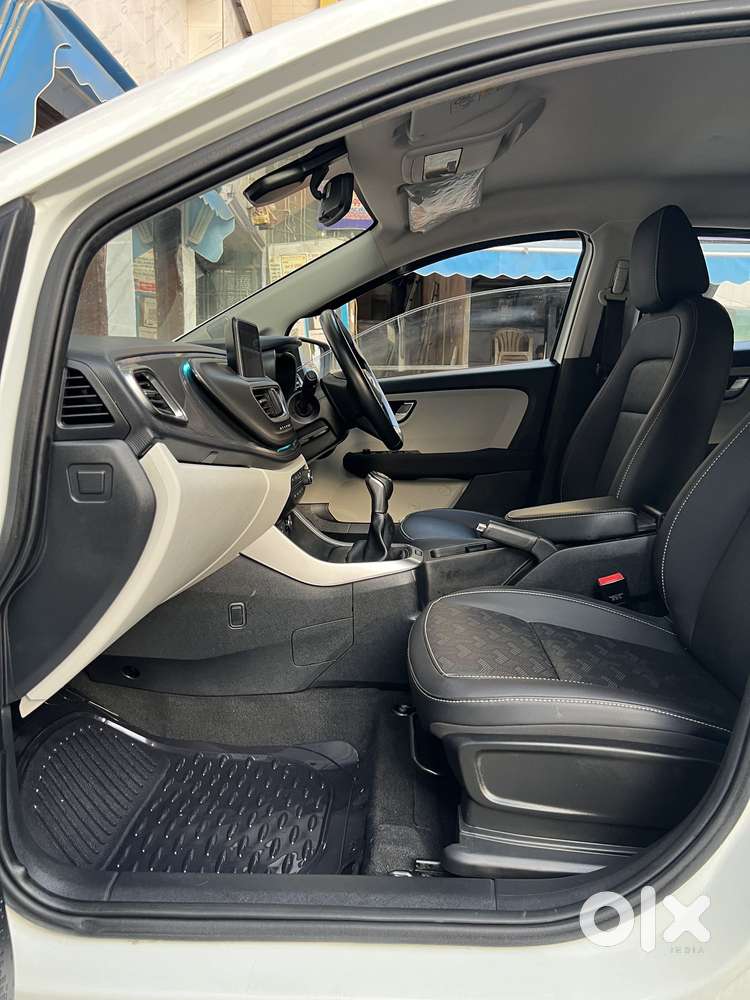 Tata Altroz 1.2 Xz Plus Petrol, 2022, Petrol