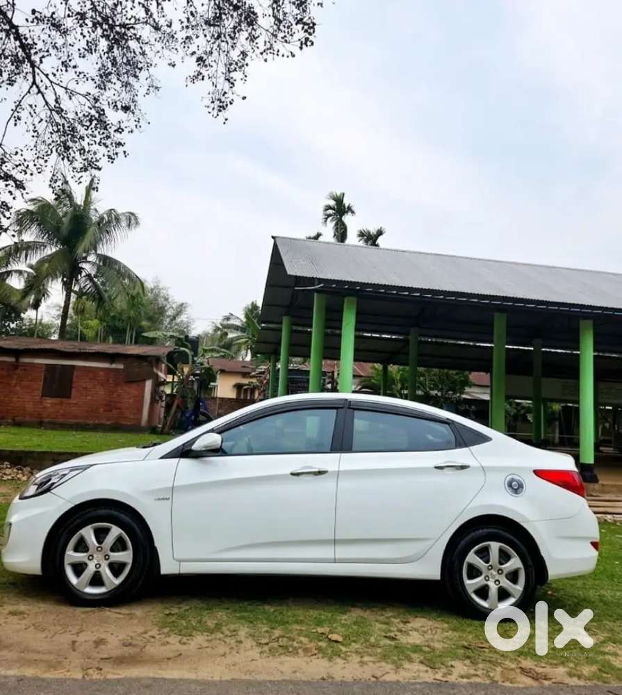 Hyundai Verna 2014 Diesel 80000 Km Driven
