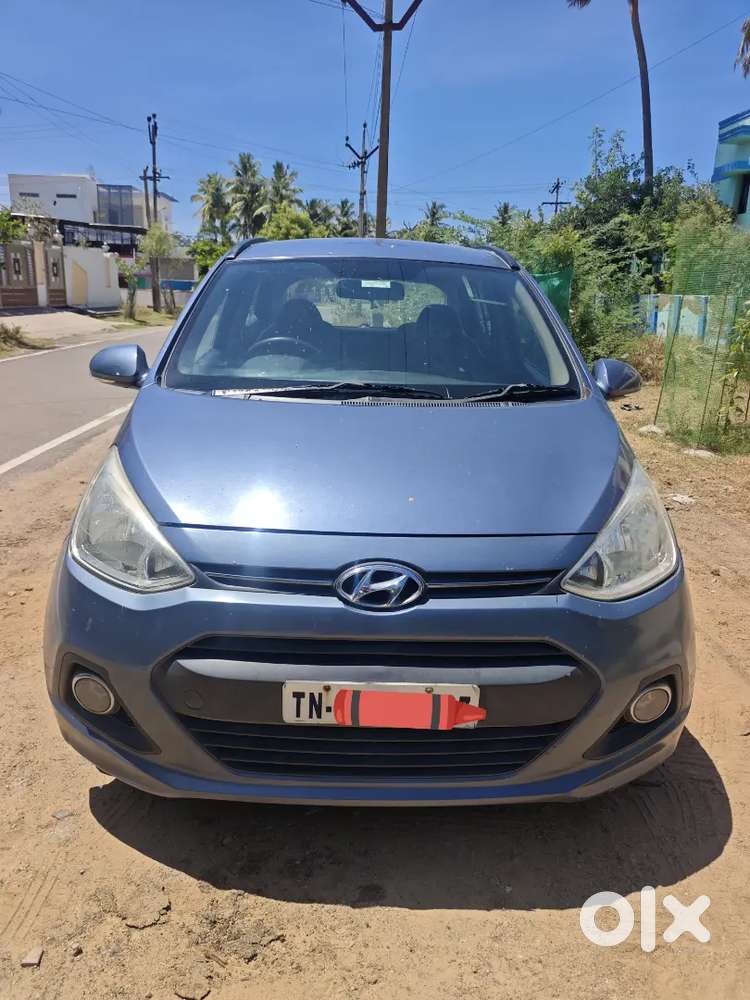 Hyundai Grand I10 Sportz 2015 One Handed Vehicle