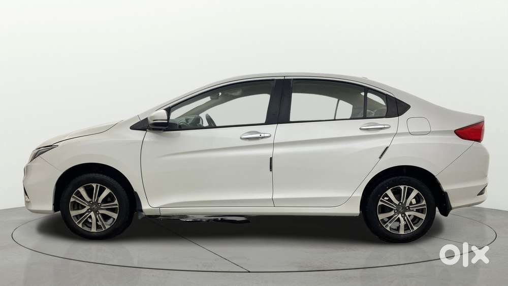 Honda City 1.5 V 5th Gen I-vtec Mt, 2022, Petrol