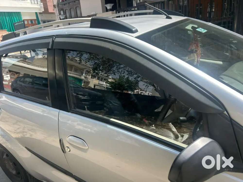 Single Owner Cng Fitted Petrol With Very Good Condition