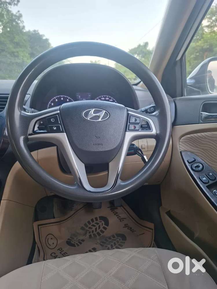 Hyundai Verna Fluidic 1.6 Vtvt Sx, 2013, Petrol