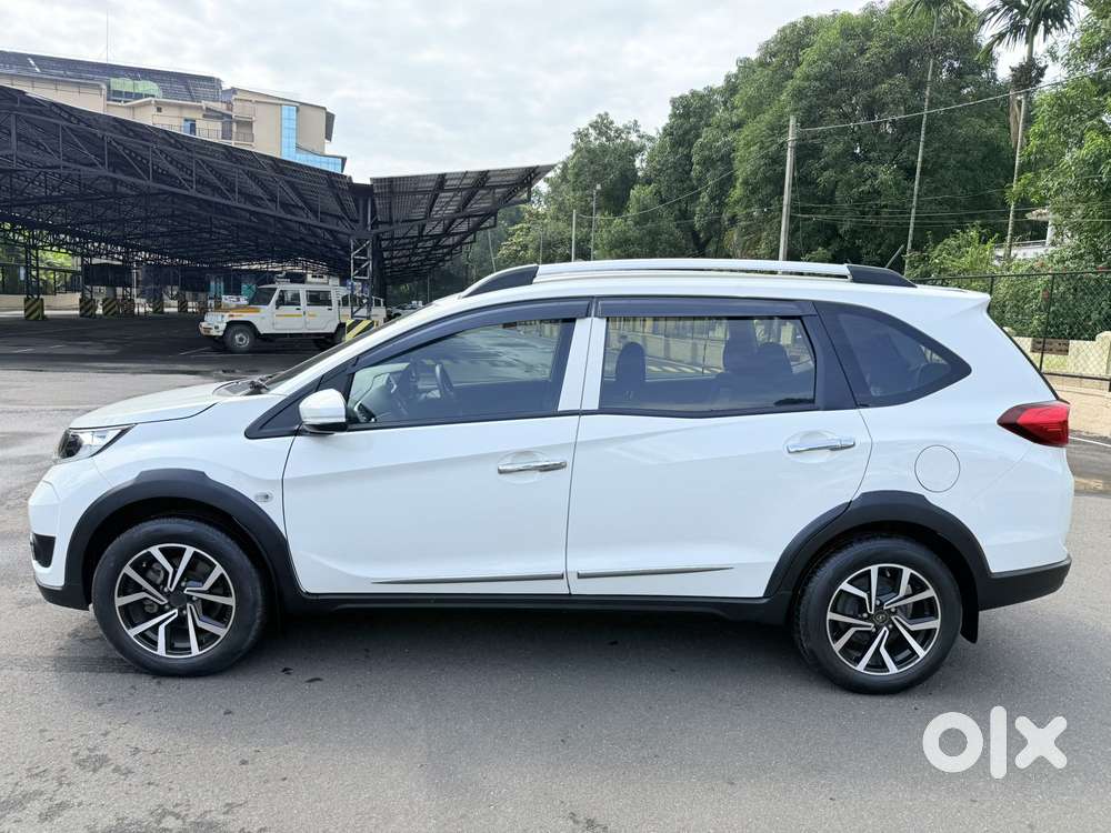 Honda Br-v I-vtec E Mt, 2016, Petrol