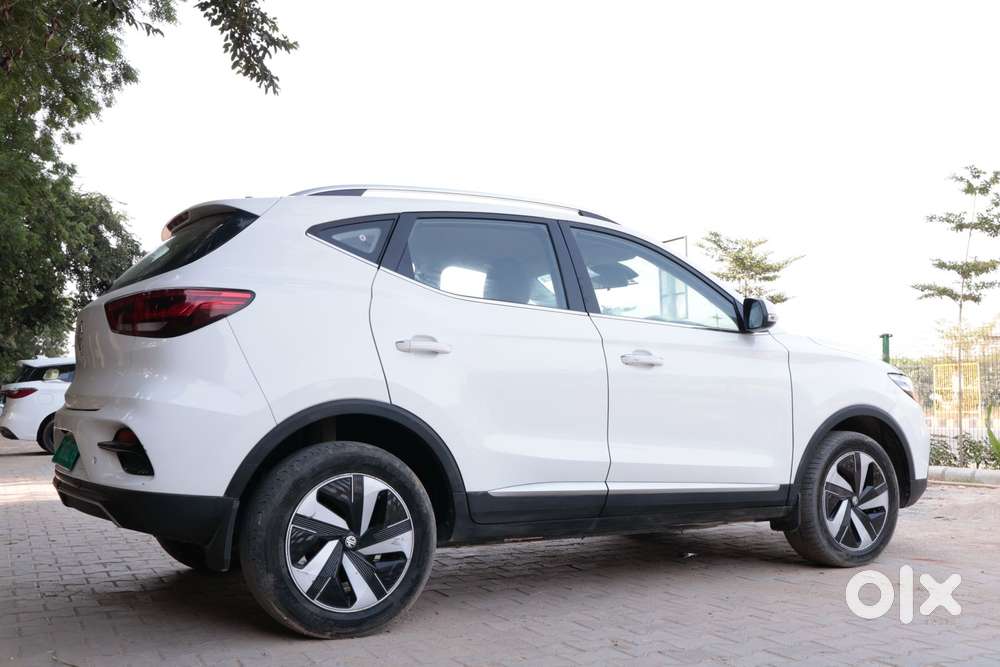 Mg Zs Ev Exclusive, 2024, Electric